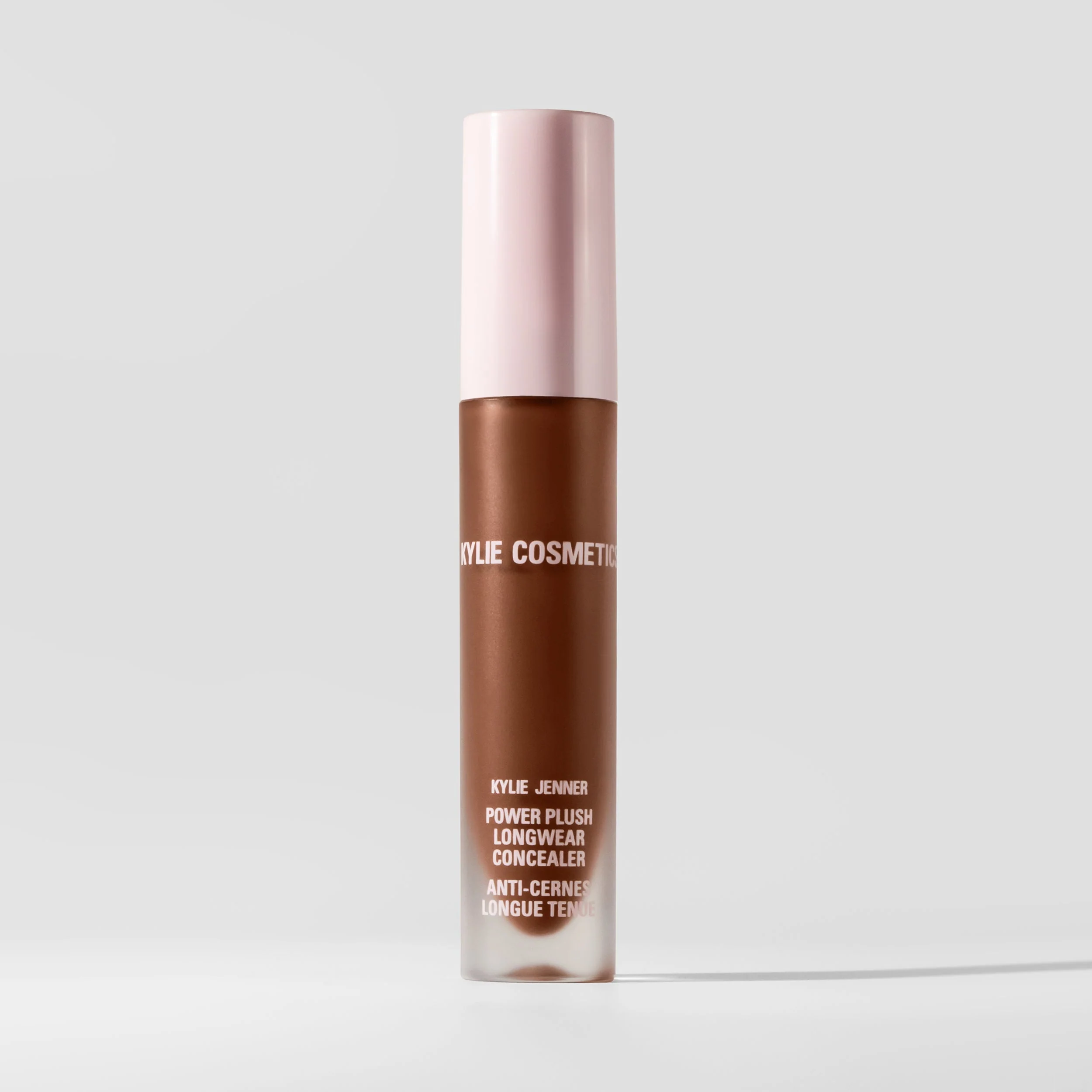 Power Plush Longwear Concealer - Image 110